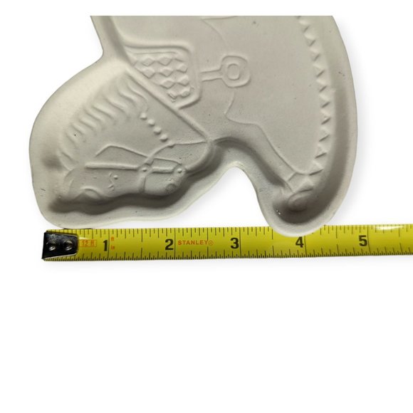 Hobby Horse Stoneware Cookie Mold Houston Harvest Gifts - Picture 4 of 5